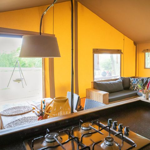 Canvas and wooden tent 5 persons - Luxury