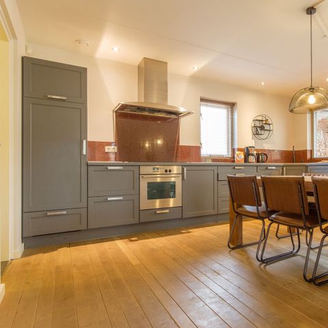 HOUSE 10 people - Family house Rheeze with jacuzzi