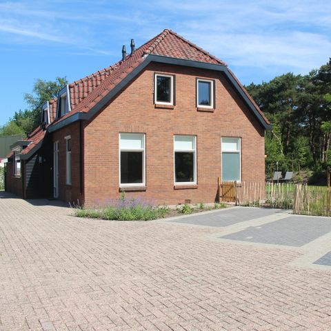 HOUSE 12 people - Family house the Rheezermaten with Jacuzzi