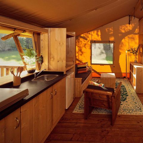 Canvas and wooden tent 5 persons - La Vida