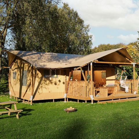 Canvas and wooden tent 5 persons - La Vida Aqua