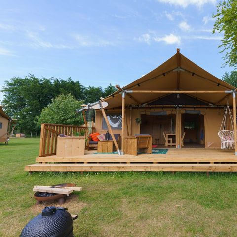 Canvas and wooden tent 7 persons - La Gran Vida Hot tub