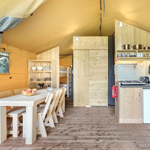 CANVAS AND WOOD TENT 4 people - 2-4S1 (max. 2 adults)