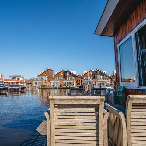 UNUSUAL ACCOMMODATION 6 people - Houseboat De Woude