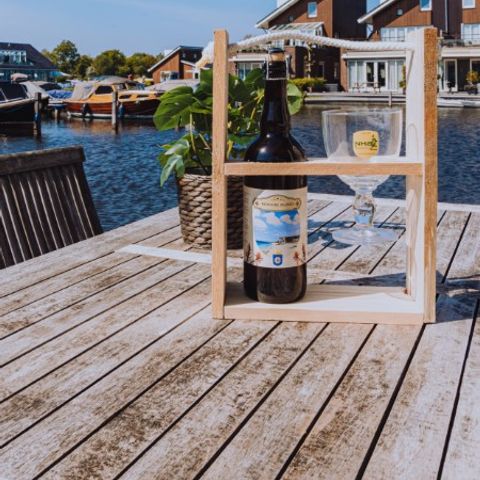 UNUSUAL ACCOMMODATION 6 people - Houseboat De Woude