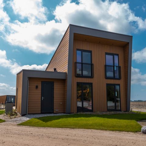 HOUSE 10 people - Just Nature