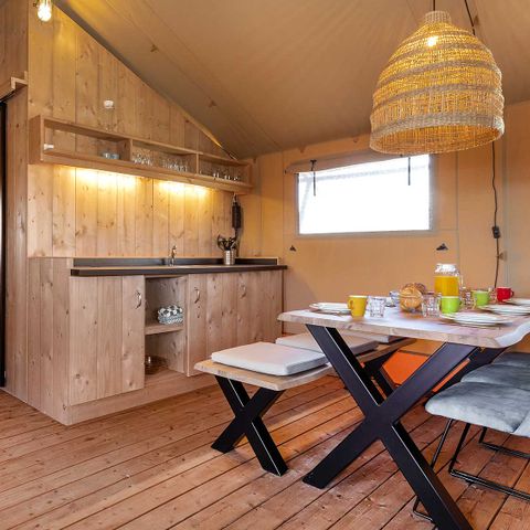 CANVAS AND WOOD TENT 6 people - Avocet