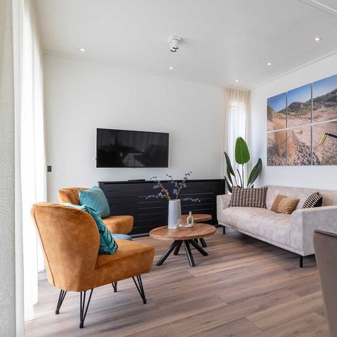 HOUSE 6 people - Redshank