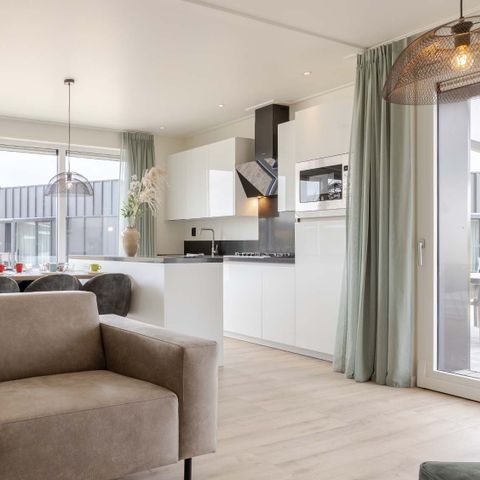 HOUSE 10 people - 10 pers. vakantiehuisje Smient