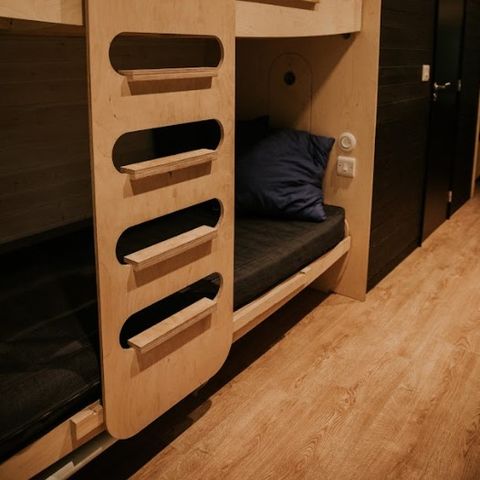 Accommodation 4 persons - Tree house Skycabin Creeper