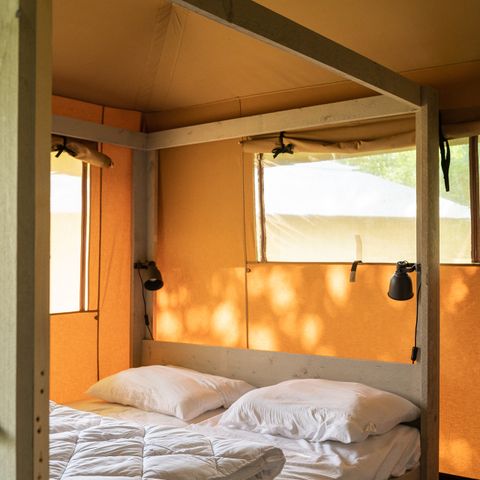 Canvas and wooden tent 7 persons - Safari tent