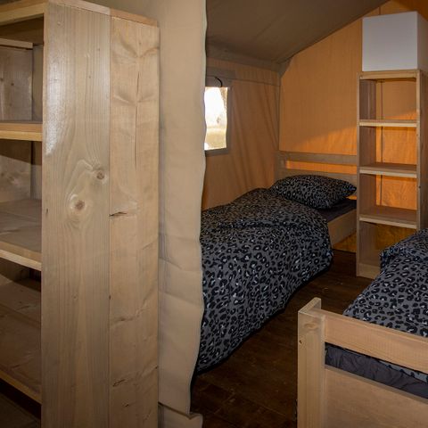 CANVAS AND WOOD TENT 4 people - including toilet