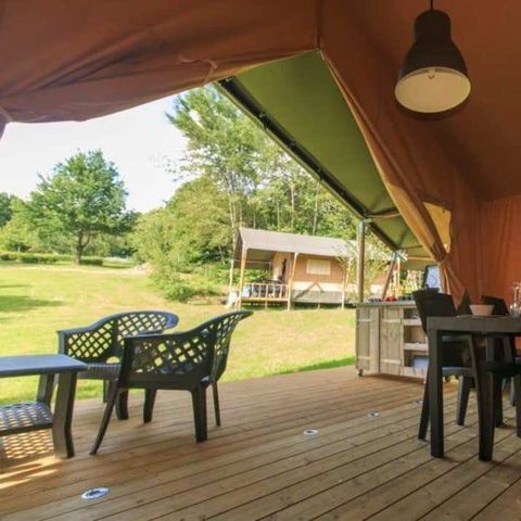 CANVAS AND WOOD TENT 6 people - Safari tent