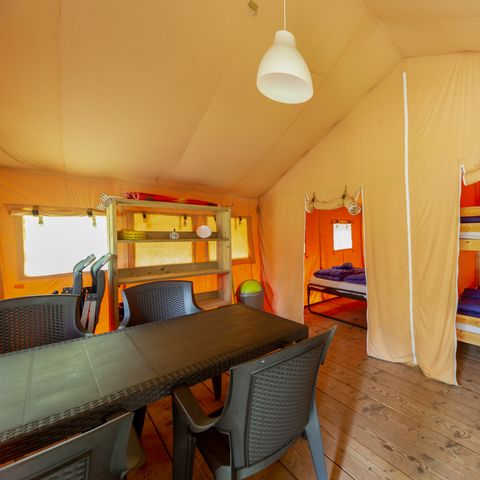 Canvas and wooden tent 6 persons