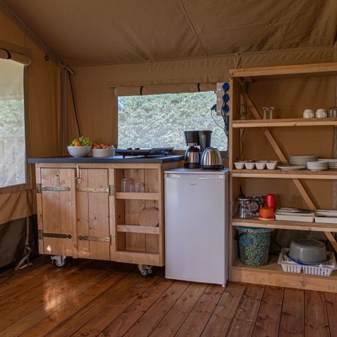 Canvas and wooden tent 6 persons