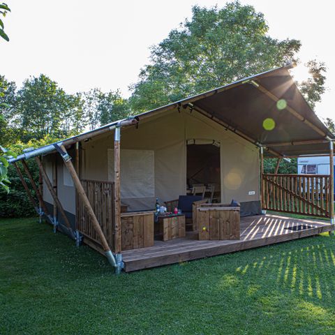 Canvas and wooden tent 6 persons