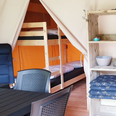 CANVAS AND WOOD TENT 6 people