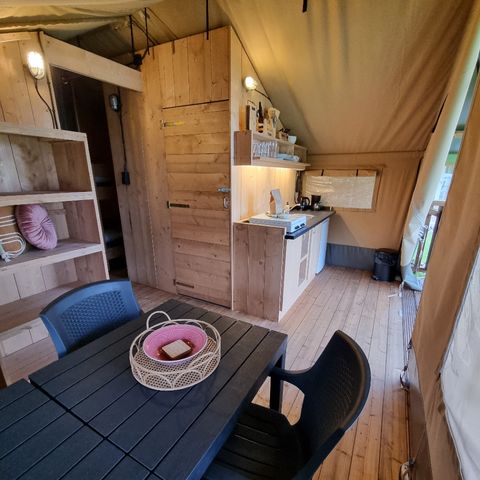 Canvas and wooden tent 4 persons - including sanitary facilities