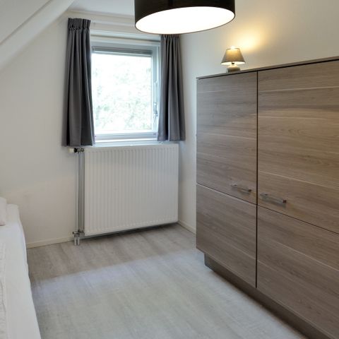 Bungalow 4 persons - Port side