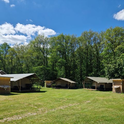 Canvas and wooden tent 4 persons