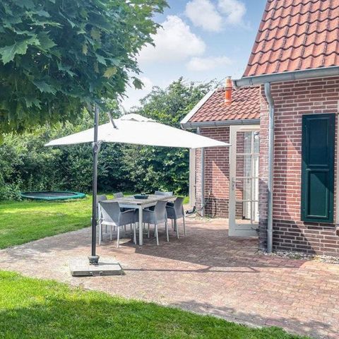 HOUSE 6 people - BGL62