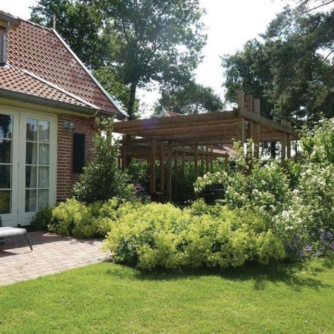 HOUSE 6 people - BGL119