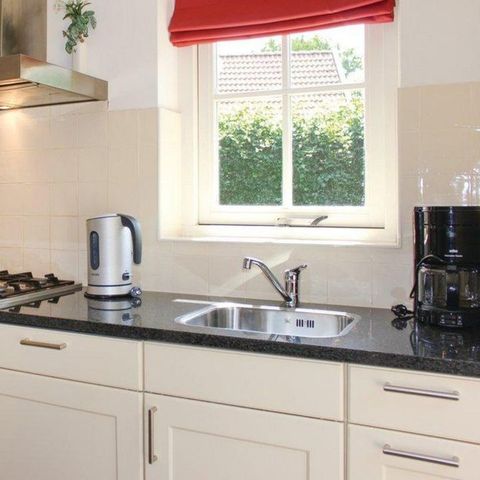 HOUSE 6 people - BGL51