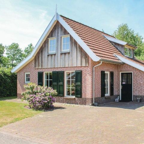 HOUSE 6 people - BGL51