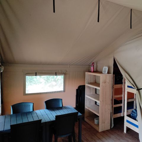 Canvas and wooden tent 6 persons