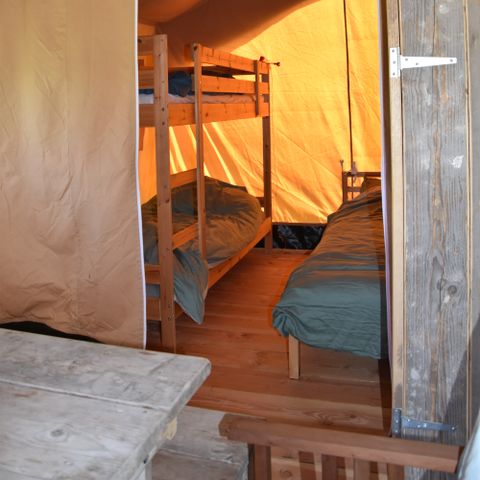Canvas and wooden tent 4 persons