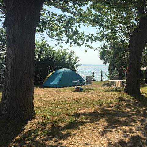 Pitch - With lake view 60 m²
