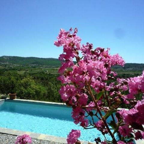 BEDROOM 2 people - Petit Mas (small guest room with breakfast) / 2 people included / classified 3 épis