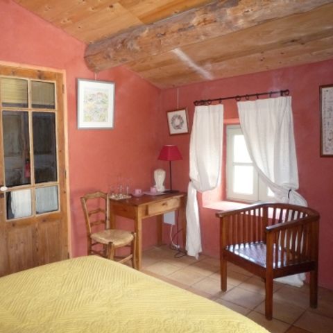 BEDROOM 2 people - Petit Mas (small guest room with breakfast) / 2 people included / classified 3 épis