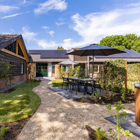 HOUSE 6 people - Valkse Hoeve with hot tub