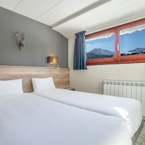 Bedroom 2 persons - Double Room - Mountain View