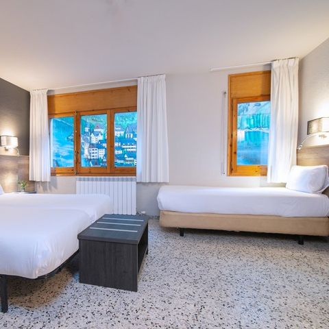 Bedroom 3 persons - Hotel room Mountainview