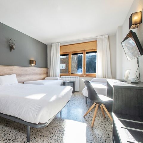 Bedroom 4 persons - Quadruple room