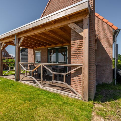 VILLA 7 people - Garden Villa with hot tub & sauna
