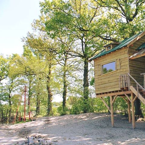 UNUSUAL ACCOMMODATION 6 people - Treehouse