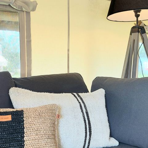 CANVAS AND WOOD TENT 6 people - Safari tent