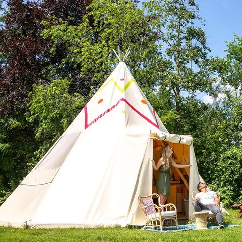 UNUSUAL ACCOMMODATION 4 people - Tipi Jippi Tipi