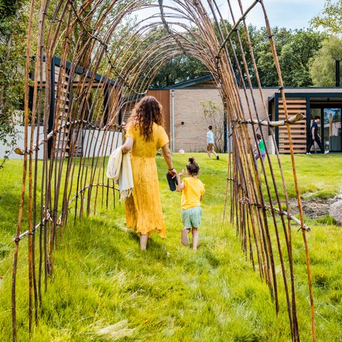 HOUSE 6 people - Dwarf Eagle