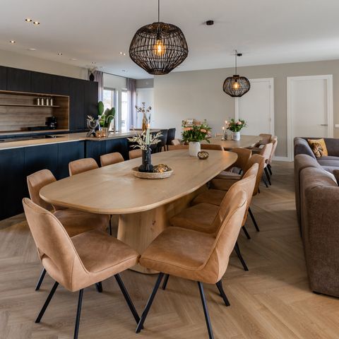 VILLA 26 people - Heather Villa