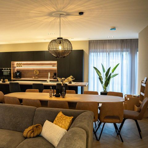 VILLA 26 people - Heather Villa