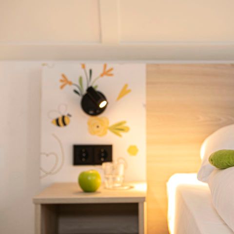 Bungalow 6 persons - 6-person children's holiday home