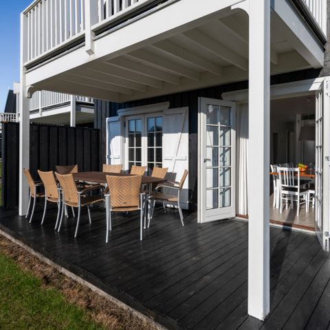 Bungalow 8 persons - 8B