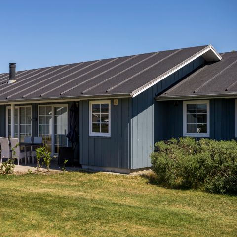 BUNGALOW 8 people - 6B2 (max. 6 adults)