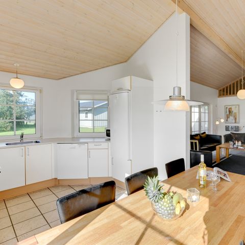 BUNGALOW 8 people - 6B2 (max. 6 adults)