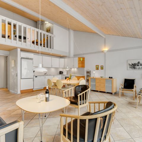 BUNGALOW 8 people - 6B3 (max 6 adults + 2 kids)