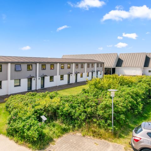 BUNGALOW 8 people - 6B3 (max 6 adults + 2 kids)